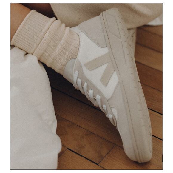Veja V-10 B-Mesh White Natural Pierre Trainers sz. 8.5 Men's and 10.5 Women's - Picture 1 of 14